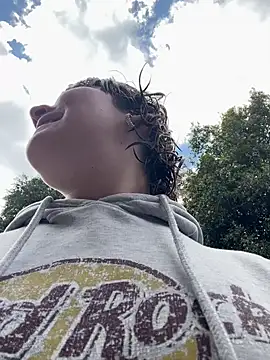 Snapshot of Maggie_Geller chatting on 02-17-26, 08:17 Maggie Geller online show from 02-17-26, 08:17