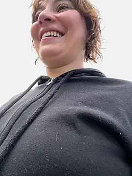 Maggie Geller online show from 05-26-26, 05:22