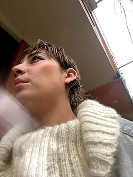 Maggie Geller online show from 11-13-25, 04:00