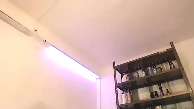 michellatinhot online show from 06-28-26, 01:39