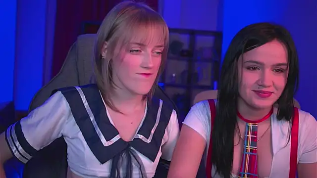 KiraMontoya online show from 01-11-26, 05:42