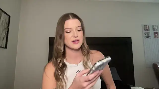 Snapshot of rileydepp chatting on 12-03-25, 10:20 rileydepp online show from 12-03-25, 10:20