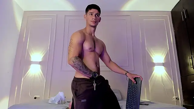 ANDRES STUD online show from 06-03-26, 04:02
