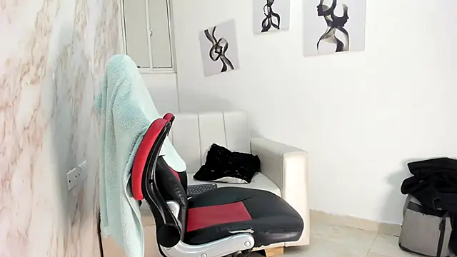 ANDRES STUD online show from 11-11-25, 05:24