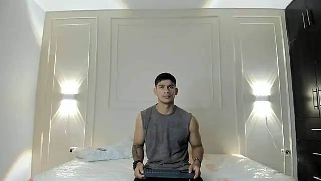 ANDRES STUD online show from 06-20-26, 04:28