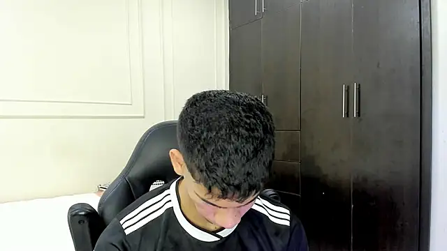 ANDRES STUD online show from 05-07-26, 03:44