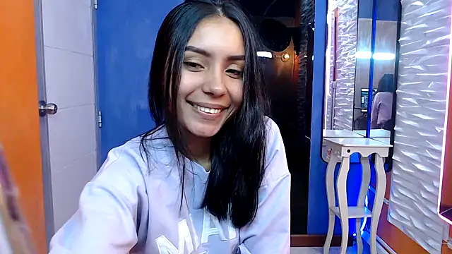 julieta fn online show from 10-08-25, 01:23