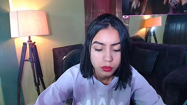 julieta fn online show from 12-04-25, 02:49