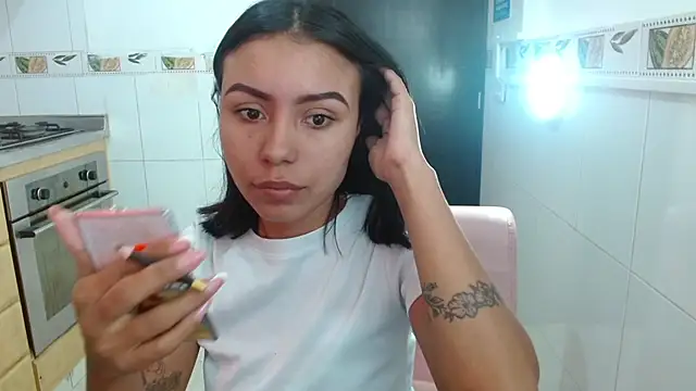 julieta fn online show from 03-06-26, 03:18