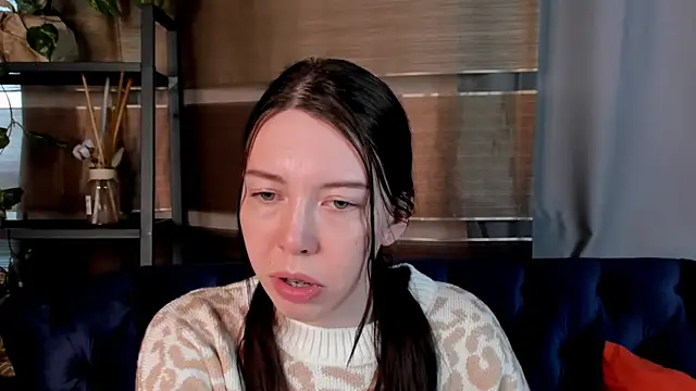 ErlinaBrabazon online show from 02-04-25, 09:07