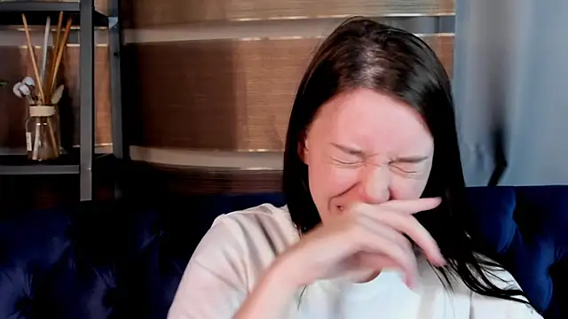 ErlinaBrabazon online show from 02-05-25, 08:11