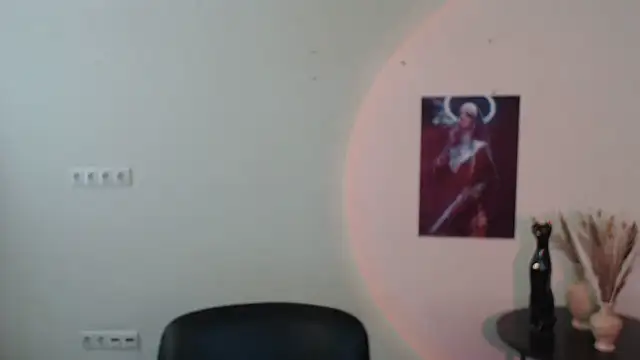 Snapshot of Eva_Eldis chatting on 02-25-25, 02:26 Eva Eldis online show from 02-25-25, 02:26