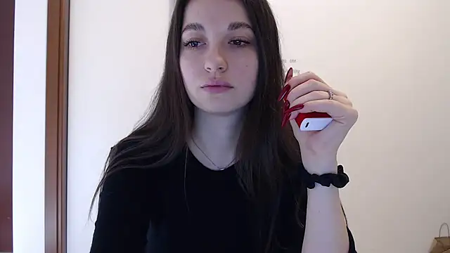 Snapshot of Eva_Eldis chatting on 10-28-25, 02:27 Eva Eldis online show from 10-28-25, 02:27