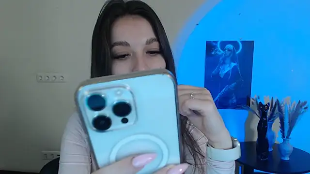 Snapshot of Eva_Eldis chatting on 03-10-25, 04:25 Eva Eldis online show from 03-10-25, 04:25