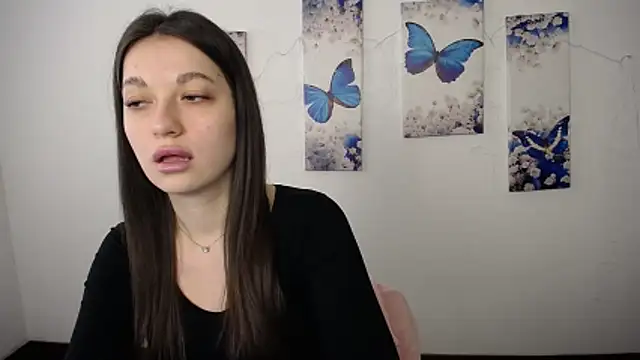 Snapshot of Eva_Eldis chatting on 04-14-26, 11:04 Eva Eldis online show from 04-14-26, 11:04