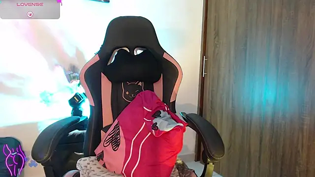 alaia sweetxxx online show from 11-12-25, 01:10