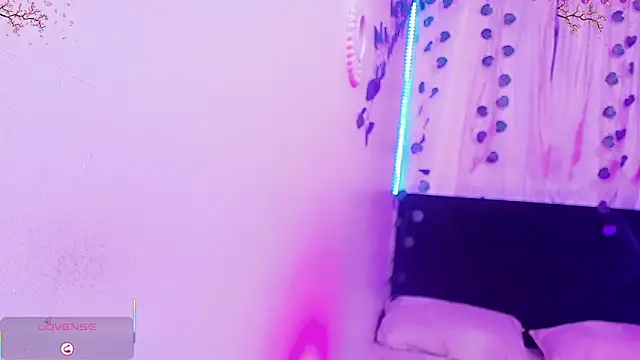 Irina milkmaid online show from 04-15-26, 07:18