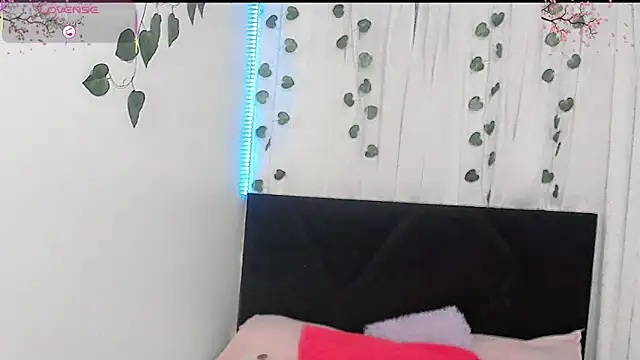 Snapshot of Irina_milkmaid chatting on 04-30-26, 07:21 Irina milkmaid online show from 04-30-26, 07:21