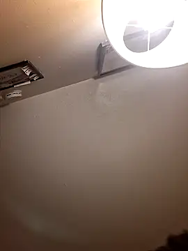 Locdawgg11 online show from 11-11-25, 06:14