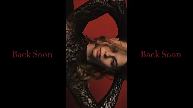 rosy black  online show from 11-01-25, 04:34