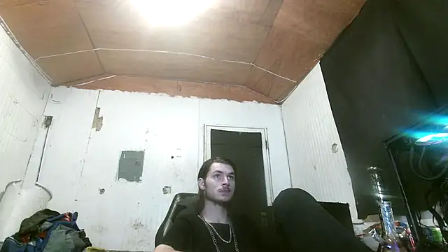 nuttyking2022 online show from 10-23-25, 08:02