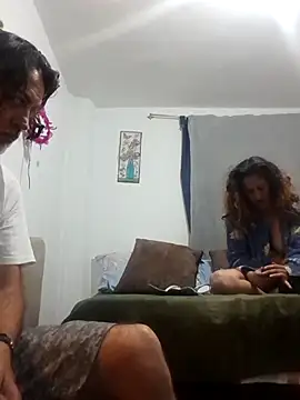 jeans and emma online show from 12-16-25, 04:50