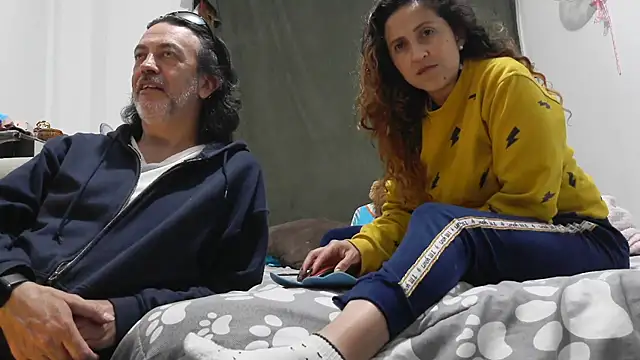 jeans and emma online show from 01-14-26, 02:26