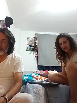 jeans and emma online show from 12-20-25, 05:54