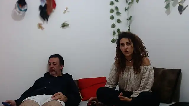 jeans and emma online show from 03-06-25, 12:21