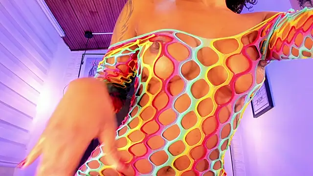 tylla  online show from 10-03-25, 03:52