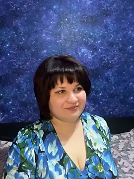 Lili Virginia online show from 02-12-25, 06:51