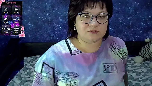 Lili Virginia online show from 02-05-25, 10:41