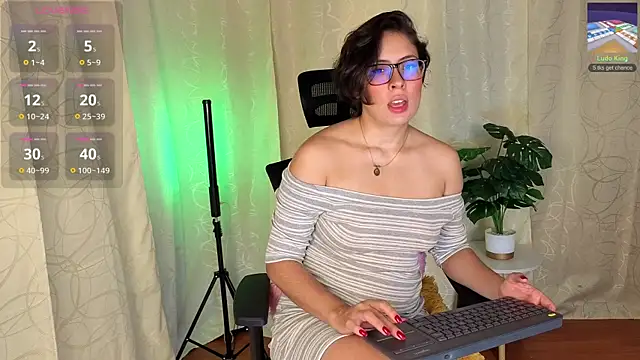 sophia dumont online show from 03-14-25, 02:10