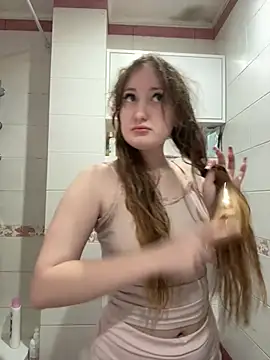 Evi murr online show from 02-17-25, 11:44