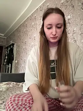 Evi murr online show from 02-27-25, 01:17