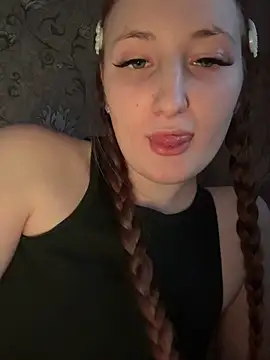 Evi murr online show from 03-22-25, 03:42