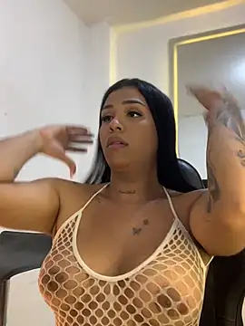 tinalove7 online show from 04-11-26, 10:46