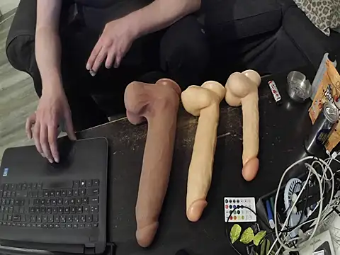 YourLoveBoyKevin online show from 03-10-26, 10:36