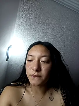 Snapshot of CuteHarper chatting on 02-26-25, 04:08 CuteHarper online show from 02-26-25, 04:08