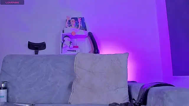 meganwolf 1 online show from 04-09-26, 07:09