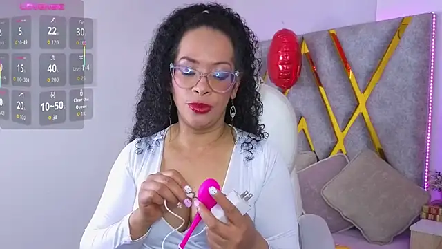 Cintiia Holmes online show from 03-27-26, 12:19