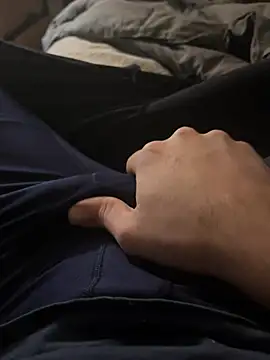 Snapshot of Funtims999 chatting on 02-04-25, 02:49 Funtims999 online show from 02-04-25, 02:49