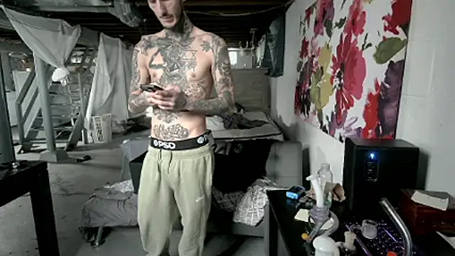 BadJewfucks online show from 12-20-25, 05:38