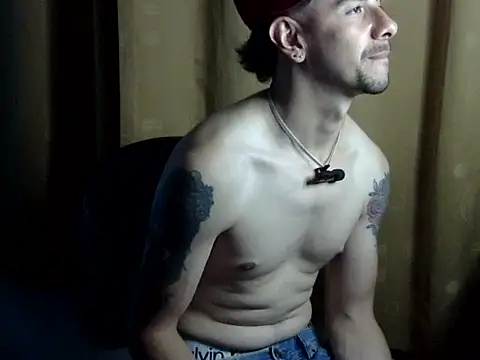 Snapshot of venusfranco_94 chatting on 05-11-26, 11:13 venusfranco 94 online show from 05-11-26, 11:13