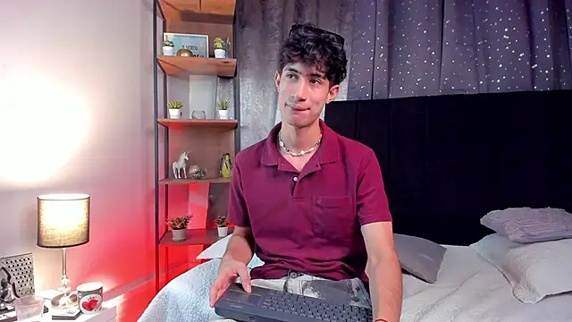 NovaaWheler online show from 11-20-25, 10:42