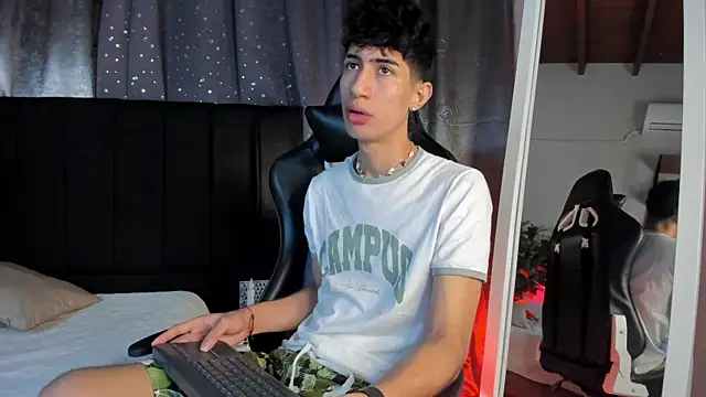 NovaaWheler online show from 02-23-26, 02:06