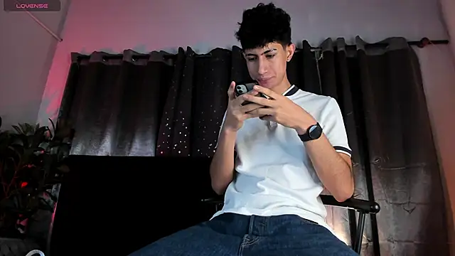 NovaaWheler online show from 03-06-26, 12:00