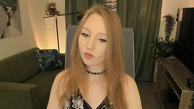DariaTate online show from 07-10-26, 03:12