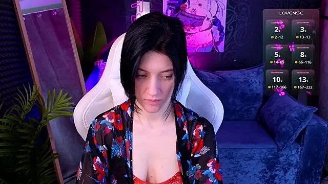 roxy riot  online show from 11-14-25, 01:31