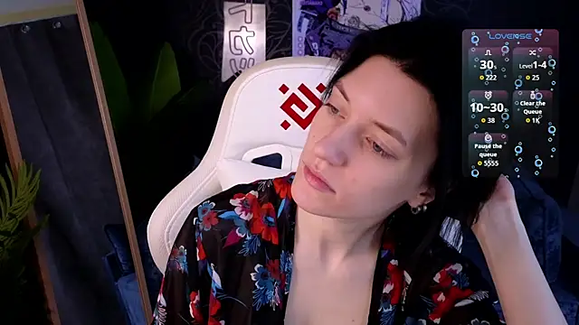 roxy riot  online show from 01-14-26, 01:31